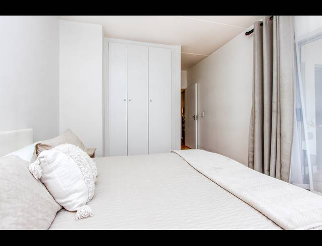 2 BEDROOM APARTMENT FOR SALE IN SUNDOWNER